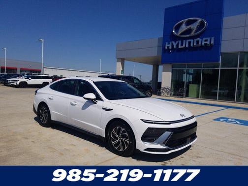 Serenity White 2026 Hyundai SONATA Hybrid Base