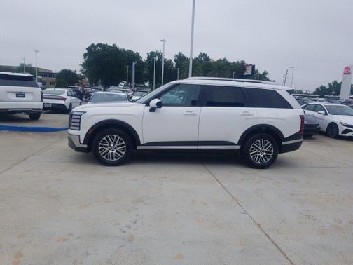 Creamy White Pearl 2026 Hyundai PALISADE SEL 7P
