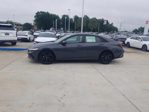 Ecotronic Gray 2026 Hyundai ELANTRA Sport