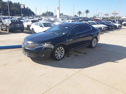 2014 Lincoln MKS Base