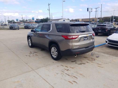 2018 Chevrolet Traverse LT Cloth