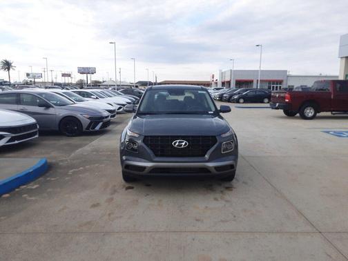 2026 Hyundai VENUE SE