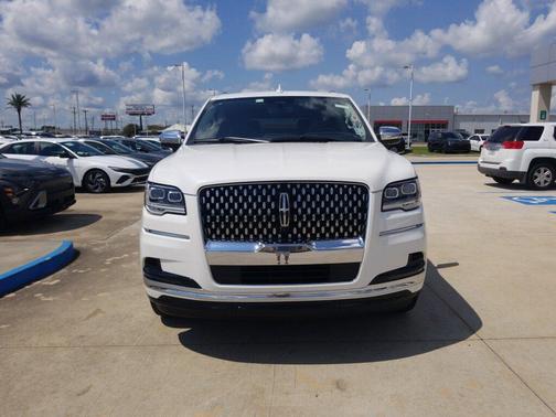 2023 Lincoln Navigator Black Label