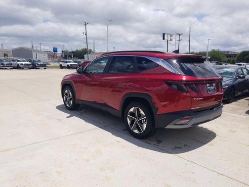 Ultimate Red 2026 Hyundai TUCSON SEL Premium