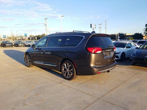 2018 Chrysler Pacifica Limited
