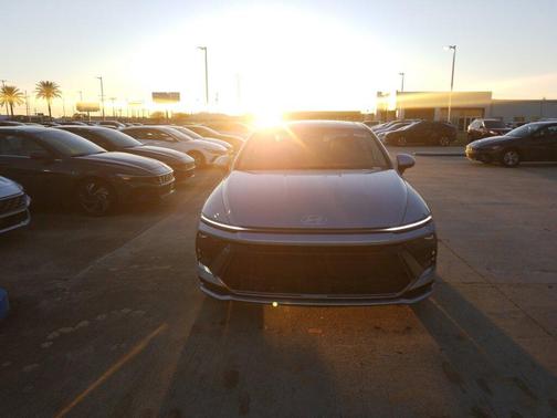 2026 Hyundai SONATA Hybrid SE