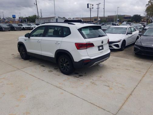 2022 Volkswagen Taos 1.5T S