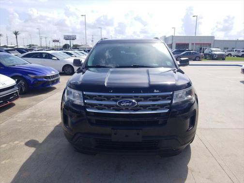 2018 Ford Explorer Base