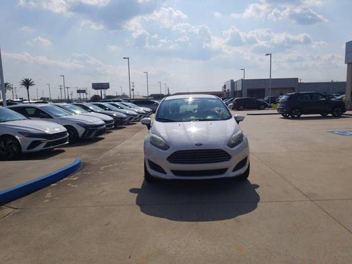 2016 Ford Fiesta SE