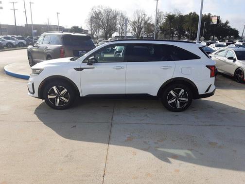 2022 Kia Sorento EX