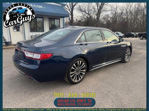 2017 Lincoln Continental Select
