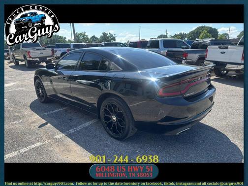 Pitch Black Clearcoat 2016 Dodge Charger SE