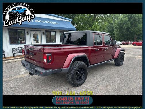 Snazzberry Pearlcoat 2022 Jeep Gladiator Willys 4x4