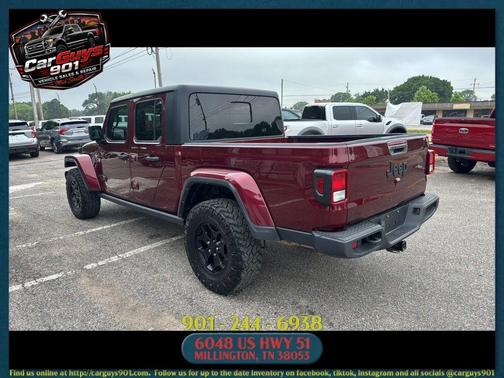 Snazzberry Pearlcoat 2022 Jeep Gladiator Willys 4x4