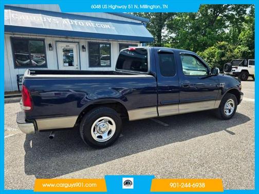 2002 Ford F-150 Short Bed 4D