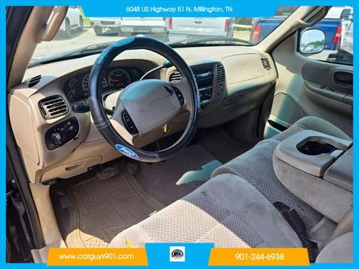 2002 Ford F-150 Short Bed 4D