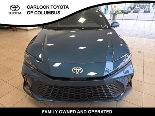 Ocean 2025 Toyota Camry SE