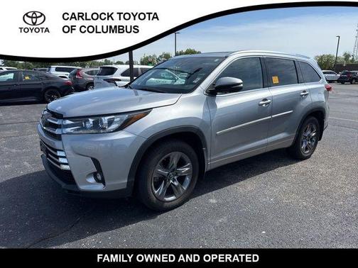 Celestial Silver Metallic 2019 Toyota Highlander Limited Platinum