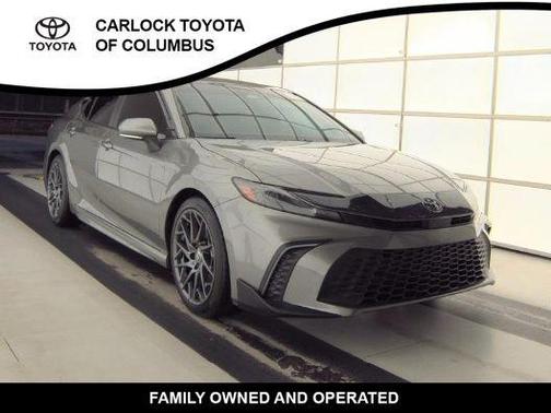 Metal 2025 Toyota Camry SE