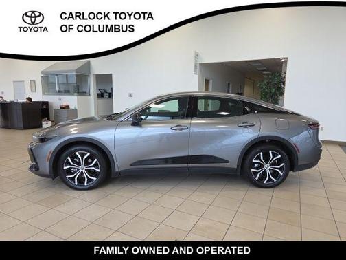 Metal 2026 Toyota Crown XLE