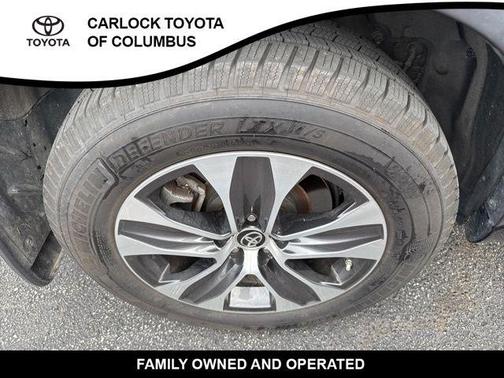 Midnight Black Metallic 2020 Toyota Highlander XLE