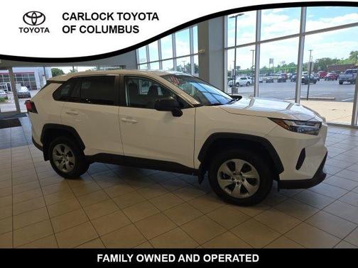 Ice 2023 Toyota RAV4 LE