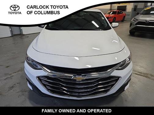 Summit White 2024 Chevrolet Malibu 2LT