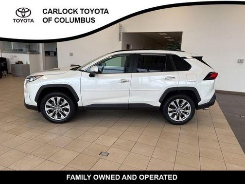 Blizzard Pearl 2021 Toyota RAV4 Limited
