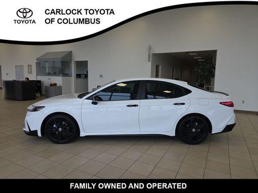 Ice 2026 Toyota Camry SE Nightshade