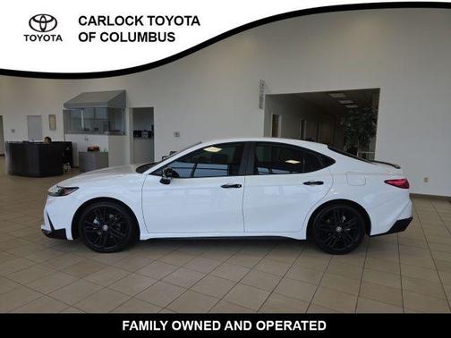 Ice 2026 Toyota Camry SE Nightshade