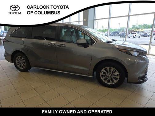 Metal 2026 Toyota Sienna LE