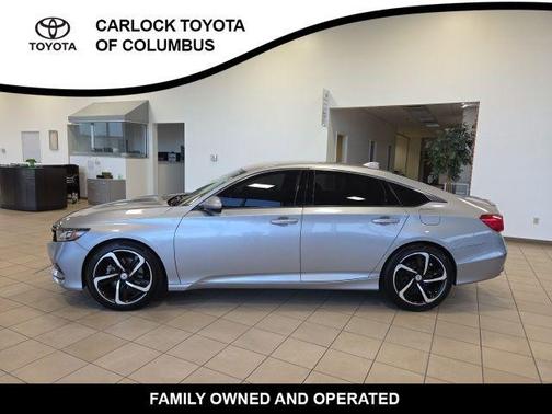 Lunar Silver Metallic 2018 Honda Accord Sport