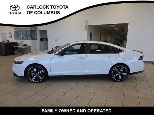 Platinum White Pearl 2024 Honda Accord Hybrid Sport
