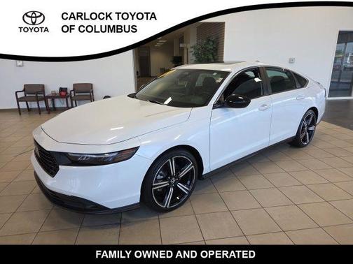 Platinum White Pearl 2024 Honda Accord Hybrid Sport