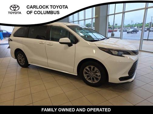Ice 2026 Toyota Sienna LE