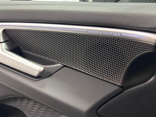 Glacier White Metallic 2026 Audi A6 Premium Plus quattro S tronic