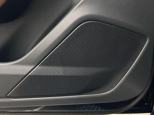 Mythos Black Metallic 2026 Audi A6 Premium Plus quattro S tronic