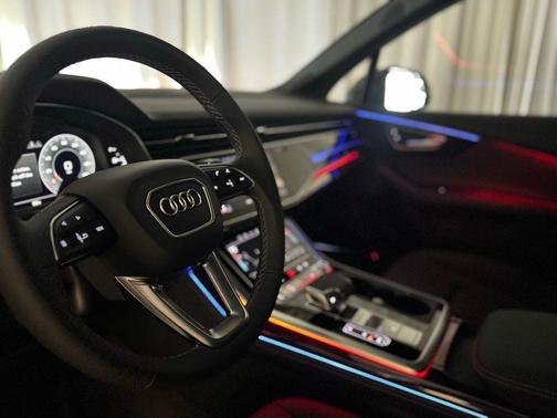 Mythos Black Metallic 2026 Audi Q7 55 Premium Plus