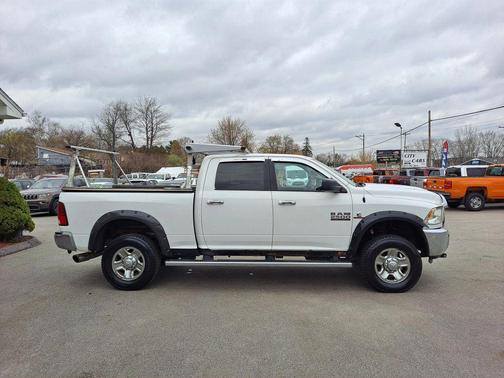 Bright White Clearcoat 2015 RAM 2500 SLT