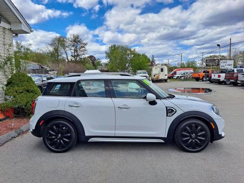 Light White 2019 MINI Countryman Cooper S ALL4