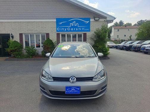 2015 Volkswagen Golf SportWagen TDI S 4-Door