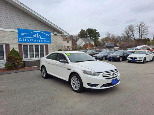 White Platinum Metallic Tri-Coat 2014 Ford Taurus Limited