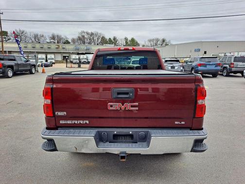 Red 2016 GMC Sierra 1500 SLE