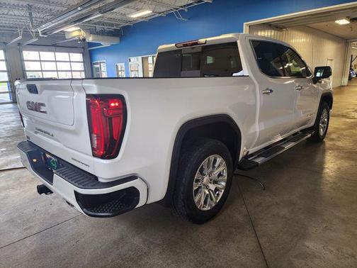 White Frost Tricoat 2024 GMC Sierra 1500 Denali