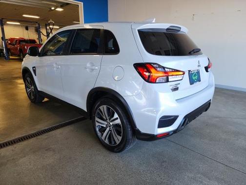 2022 Mitsubishi Outlander Sport 2.0 ES