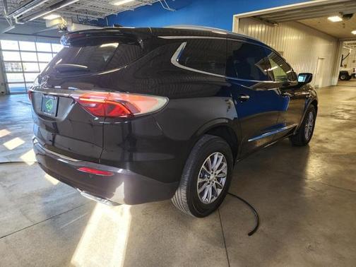 2024 Buick Enclave Essence FWD