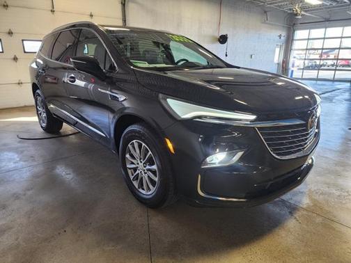 2024 Buick Enclave Essence FWD