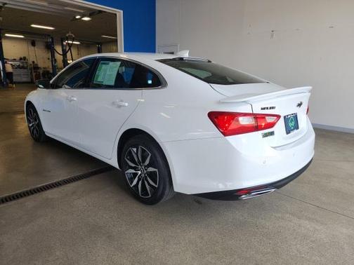 2024 Chevrolet Malibu FWD RS