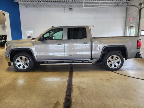Pepperdust Metallic 2017 GMC Sierra 1500 SLT