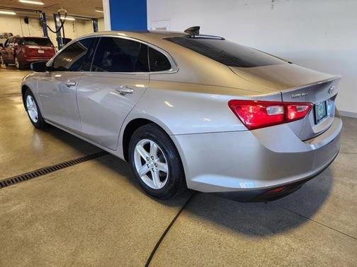 2022 Chevrolet Malibu 1LS